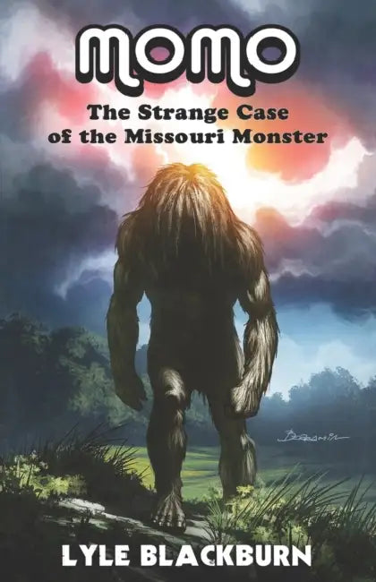 Buy Momo: The Strange Case of the Missouri Monster (English, Lyle Blackburn) — BookShops.in