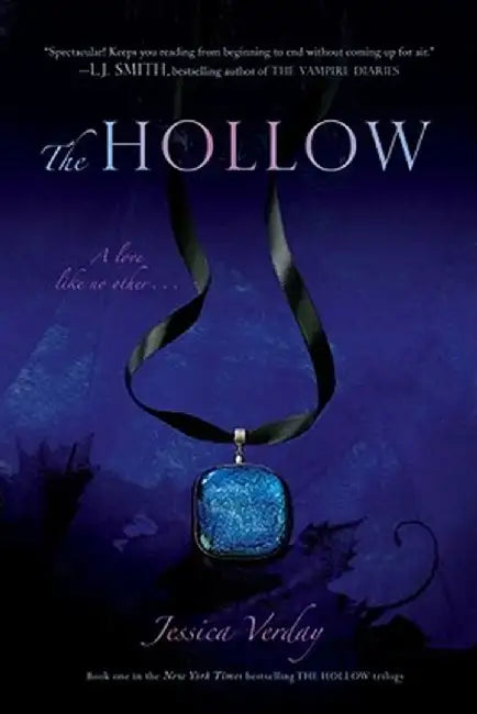Buy The Hollow (English, Jessica Verday) — BookShops.in