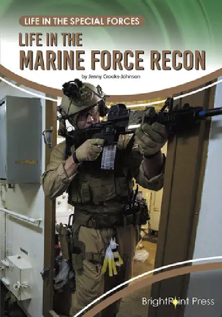 Buy Life in the Marine Force Recon (English, Jenny Crooks-Johnson) — BookShops.in